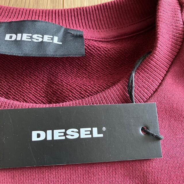 DIESEL(ディーゼル)の新品・未使用　DIESEL  トレーナー　表示サイズS メンズのトップス(スウェット)の商品写真