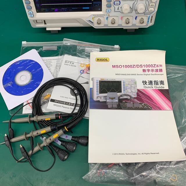 【動作品、送料込】4chオシロスコープ DS1054Z (DS1104Z相当) 2