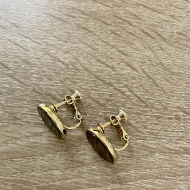 【美品】イヤリング　ゴールド レディースのアクセサリー(イヤリング)の商品写真