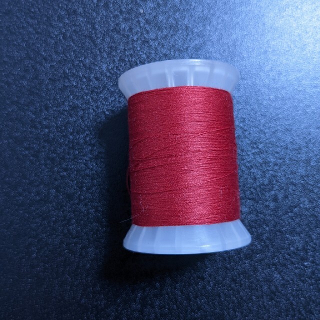 ミシン糸セット　6個 ハンドメイドの素材/材料(生地/糸)の商品写真