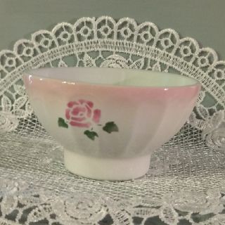 32.マニー・イマン好き! ミニスカラップカフェオレボウル　ローズ　新品・未使用(食器)