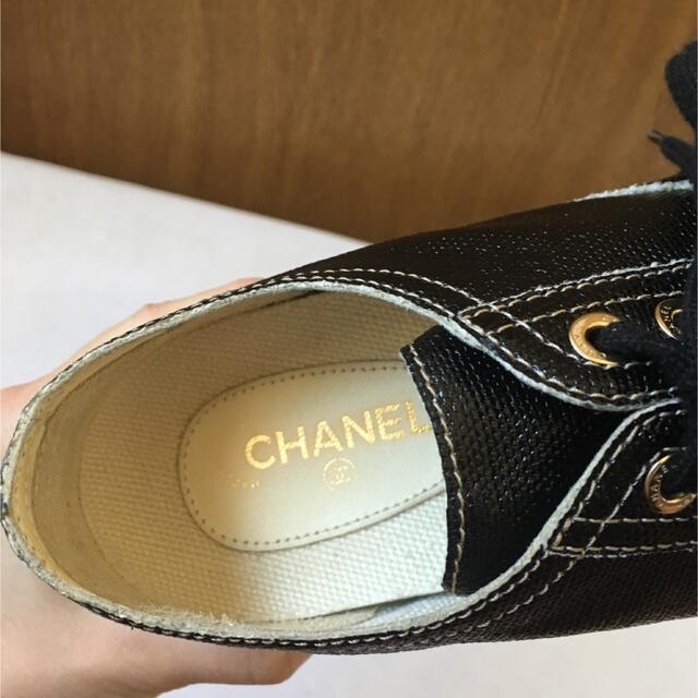 CHANEL(シャネル)の美品 シャネル スニーカー レディースの靴/シューズ(スニーカー)の商品写真