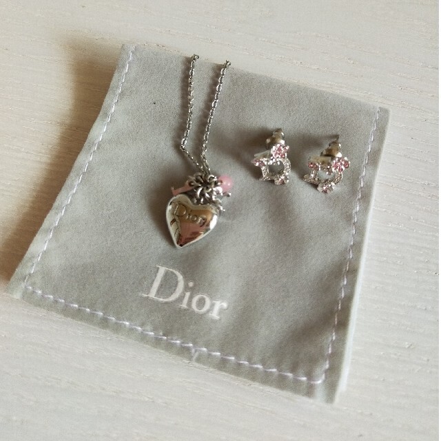 Dior(ディオール)のディオールネックレス　ピアス レディースのレディース その他(セット/コーデ)の商品写真