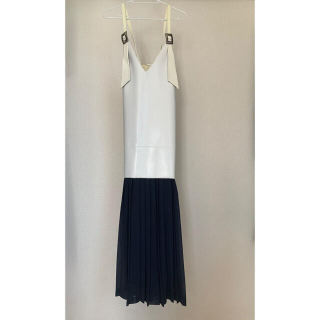 TOGA PULLA Bonding dress 未使用 ☆日本の職人技☆ 14280円