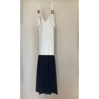 トーガ(TOGA)のTOGA PULLA Bonding dress 未使用(ロングワンピース/マキシワンピース)