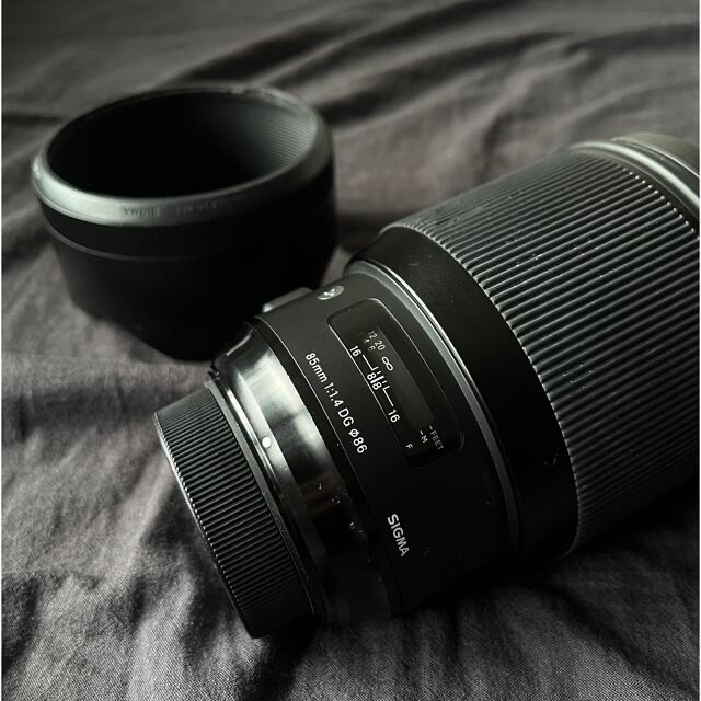 SIGMA(シグマ)の【 最終お値下げ！】SIGMA 85F1.4 DG HSM/N スマホ/家電/カメラのカメラ(レンズ(単焦点))の商品写真