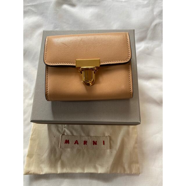 未使用　MARNI(マルニ)の２つ折り財布