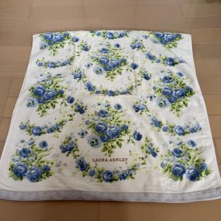 ローラアシュレイ(LAURA ASHLEY)の新品　ローラアシュレイ  バスタオル　buロザリンド(タオル/バス用品)