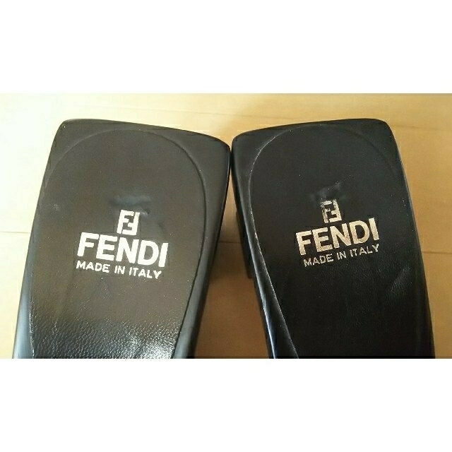 FENDI(フェンディ)のフェンディ☆ミュール☆37 レディースの靴/シューズ(ミュール)の商品写真