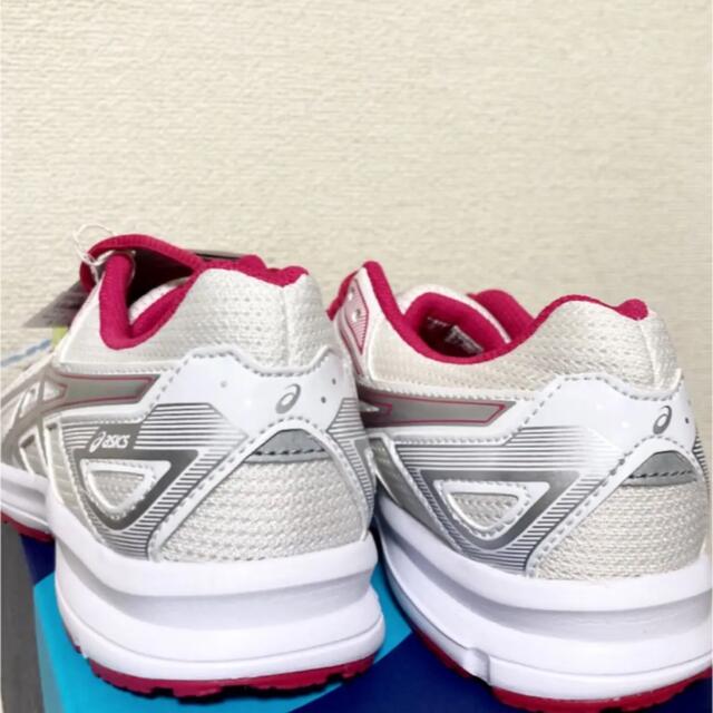 【新品】アシックス asics ランニングシューズ 22.5cm レディースの靴/シューズ(スニーカー)の商品写真