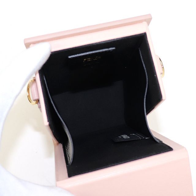 年末年始大決算 FENDI 縦型ボックス バッグ 定価18万 abamedyc.com