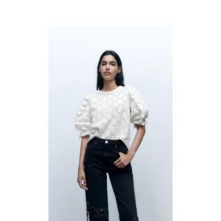 ザラ(ZARA)のZARA 新作　バルーンスリーブ　Tシャツ(Tシャツ/カットソー(七分/長袖))