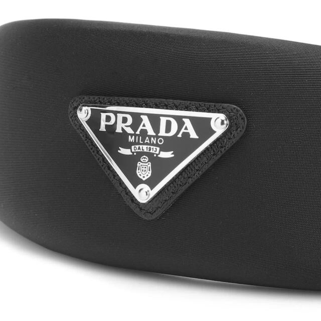 PRADA カチューシャ 2