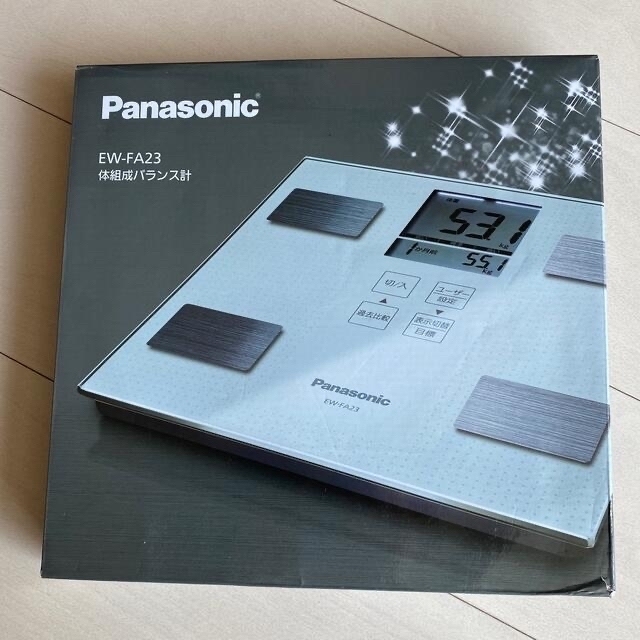 Panasonic(パナソニック)のPanasonic 体組成バランス計 体重計 EW-FA23 箱＆説明書付き スマホ/家電/カメラの美容/健康(体重計/体脂肪計)の商品写真