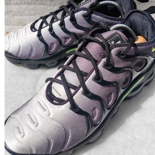 ナイキ エア ヴェイパーマックス プラス AIR VAPORMAX PLUS