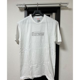 シュプリーム(Supreme)の売り切り価格！　Supreme KAWSボックスロゴ(Tシャツ/カットソー(半袖/袖なし))