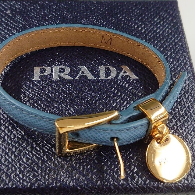 PRADA(プラダ)のtamachan様専用　プラダブレスレット レディースのアクセサリー(ブレスレット/バングル)の商品写真