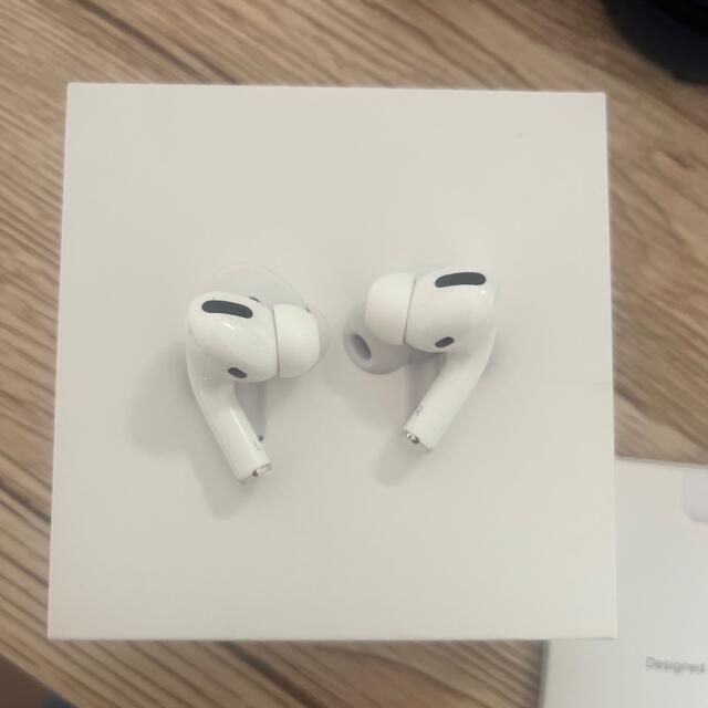 AirPods Pro 純正イヤホンのみ 納品書あり - ヘッドフォン/イヤフォン