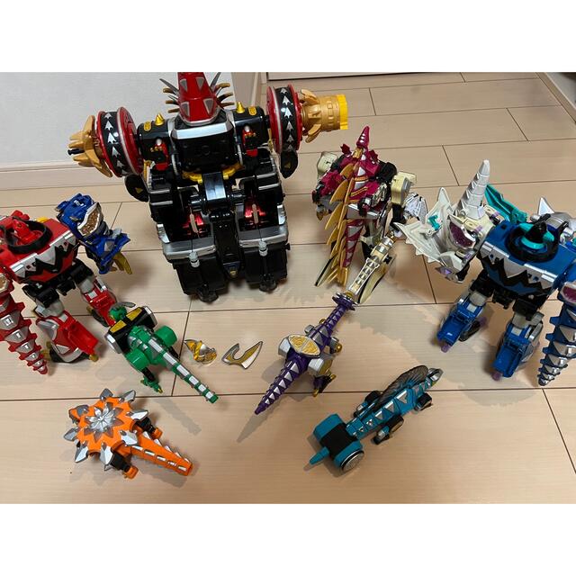 2種類選べる 爆竜戦隊アバレンジャーDX ロボットセット - crumiller.com