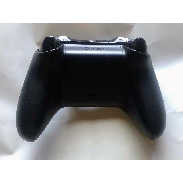 Xbox(エックスボックス)の【正規】Xbox One ワイヤレスコントローラー ブラック Bluetooth エンタメ/ホビーのゲームソフト/ゲーム機本体(家庭用ゲーム機本体)の商品写真