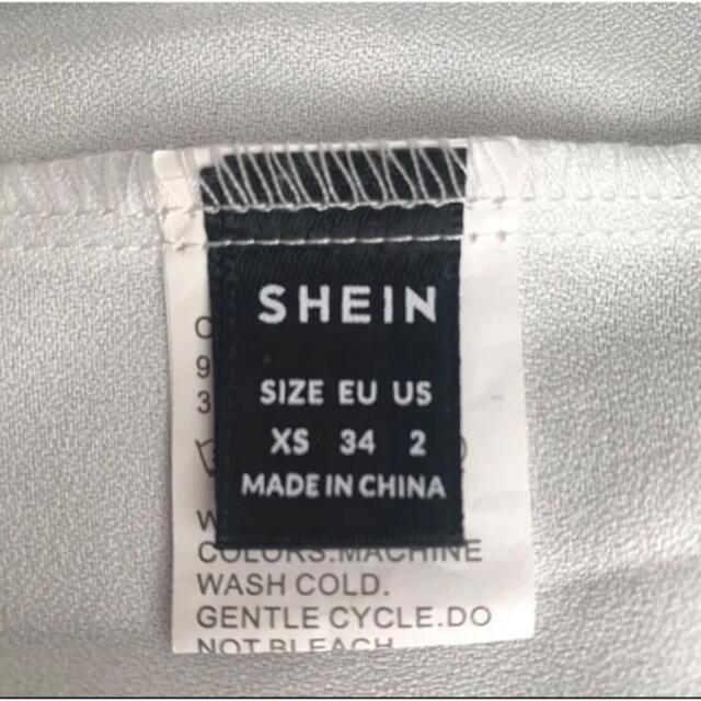 SHEIN シーイン Tシャツ ホワイト XSサイズ レディースのトップス(Tシャツ(半袖/袖なし))の商品写真