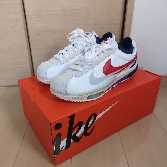 NIKE(ナイキ)のsacai cortez White and University Red　29 メンズの靴/シューズ(スニーカー)の商品写真