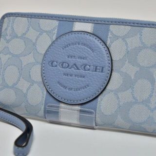 COACH - 鑑定済 新品未使用品 コーチ COACH デンプシー ラージフォン ウォレット の通販｜ラクマ