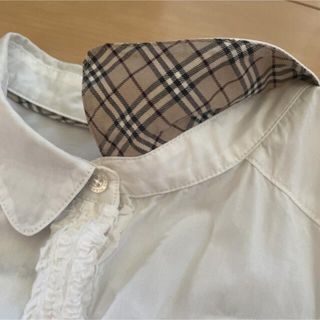 バーバリー(BURBERRY)のフリル　シャツ(シャツ/ブラウス(長袖/七分))