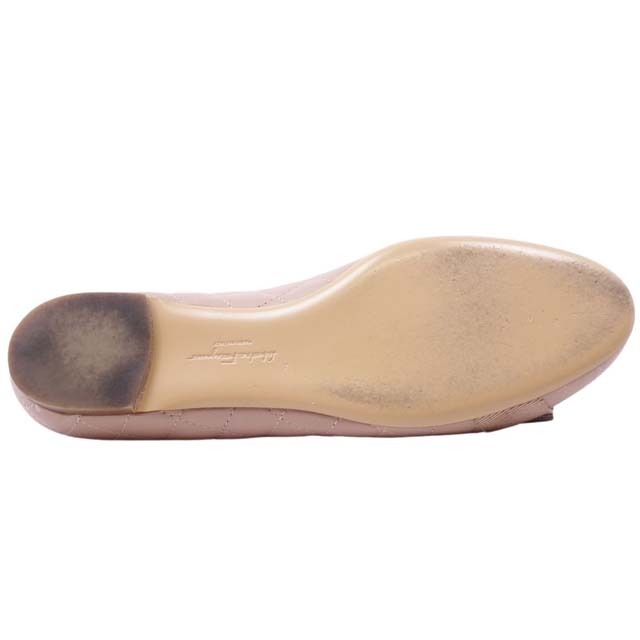 サルヴァトーレ フェラガモ パンプス ヴァラ キルティング