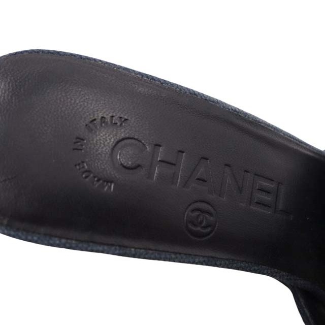 CHANEL(シャネル)のシャネル ミュール サンダル G24958 カメリア ウエッジソール キャンバス レディースの靴/シューズ(サンダル)の商品写真