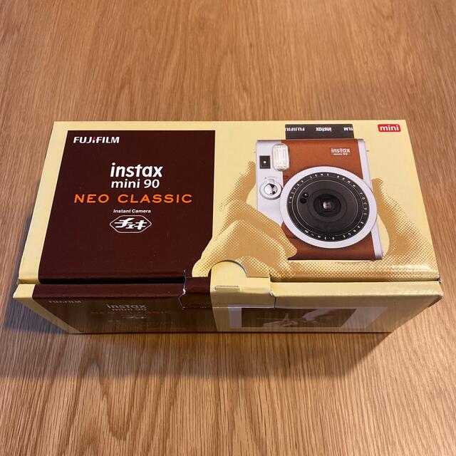 富士フイルム(フジフイルム)のFUJI FILM INSTAX MINI 90 ネオクラシック BROWN スマホ/家電/カメラのカメラ(フィルムカメラ)の商品写真