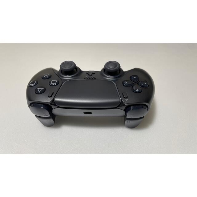 PlayStation(プレイステーション)のPlayStation5 コントローラー DualSense 黒 エンタメ/ホビーのゲームソフト/ゲーム機本体(その他)の商品写真