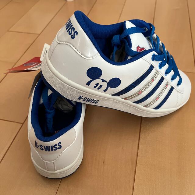 K-SWISS(ケースイス)のK-SWISS   ディズニーコラボスニーカー キッズ/ベビー/マタニティのキッズ靴/シューズ(15cm~)(スニーカー)の商品写真