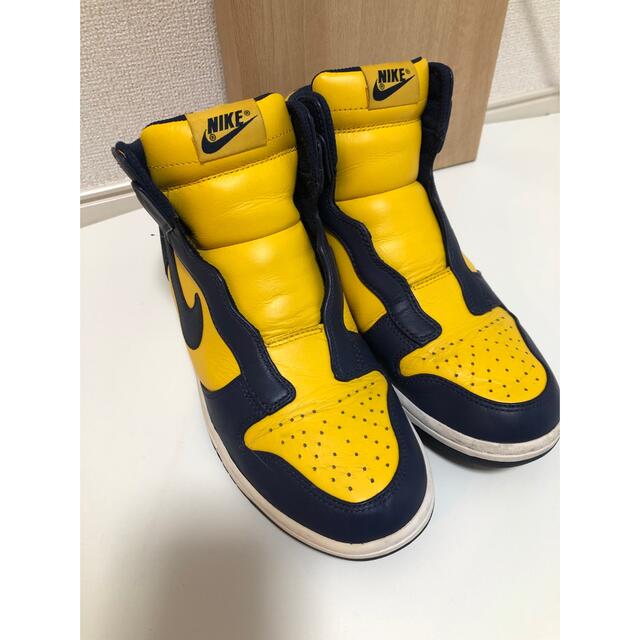 NIKE SACAI WMNS DUNK LUX SACAI MICHIGAN | フリマアプリ ラクマ