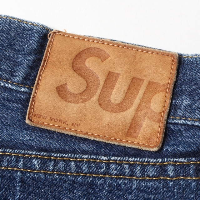 Supreme(シュプリーム)のSupreme シュプリーム パンツ リジッド スリム デニムパンツ Rigid Slim Jean インディゴ 36 ボトムス ジーンズ ジーパン 【メンズ】【中古】【R001】 メンズのパンツ(デニム/ジーンズ)の商品写真