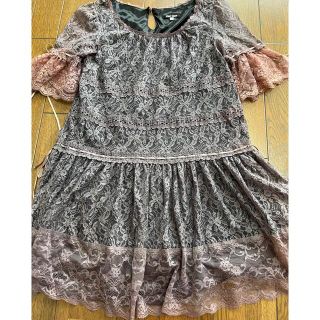 レストローズ(L'EST ROSE)の★新品　レストローズ　トップス (シャツ/ブラウス(半袖/袖なし))