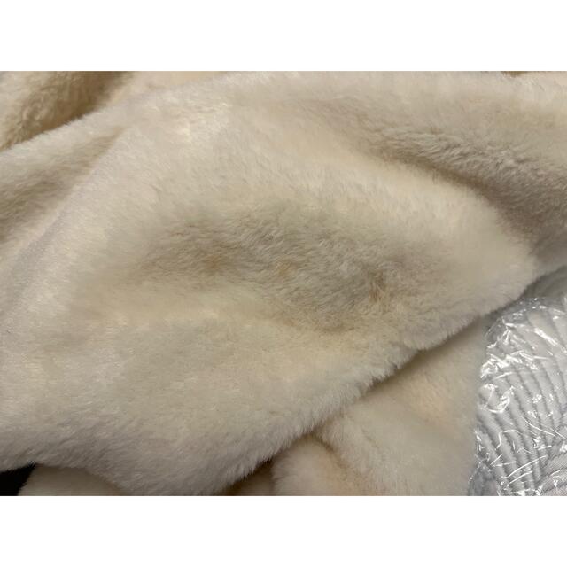 リリーブラウン　Lily brownファ－コ－ト レディースのジャケット/アウター(毛皮/ファーコート)の商品写真