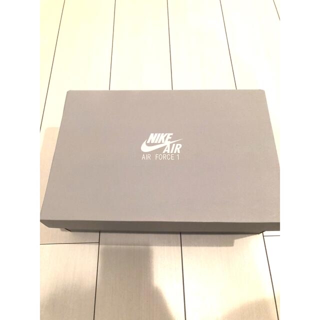 NIKE(ナイキ)の(未使用)ナイキ エアフォース1 ロー ホワイト 07‼︎今週限定値下げ‼︎ メンズの靴/シューズ(スニーカー)の商品写真