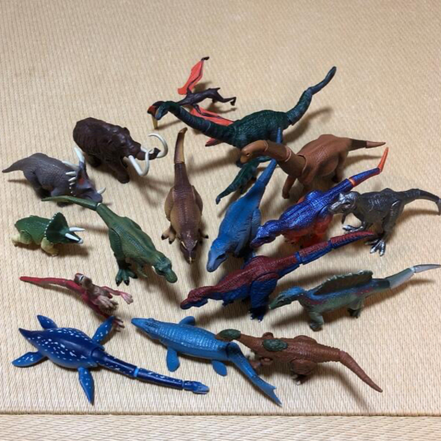 Takara Tomy(タカラトミー)のアニア　恐竜セット　18体 エンタメ/ホビーのフィギュア(その他)の商品写真