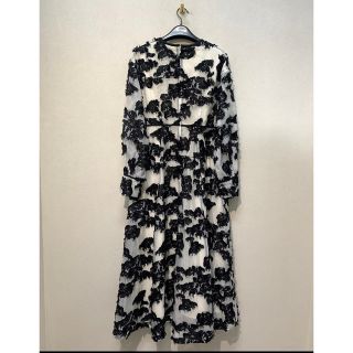 CLANE - FLOW FLOWER JACQUARD ONE PIECE クラネ の通販 by t's shop