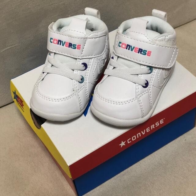 CONVERSE(コンバース)のConverse First star キッズ/ベビー/マタニティのベビー靴/シューズ(~14cm)(スニーカー)の商品写真