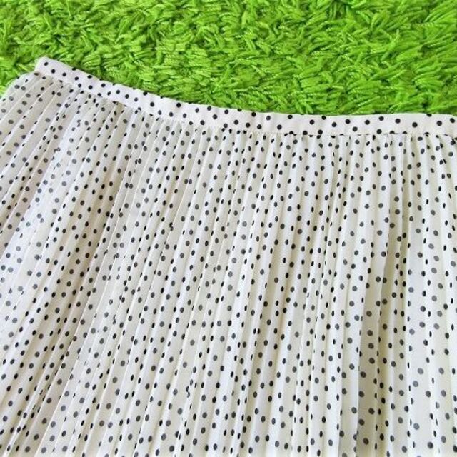❤ドット柄シフォン細プリーツ膝丈スカート❤M❤ レディースのスカート(ひざ丈スカート)の商品写真