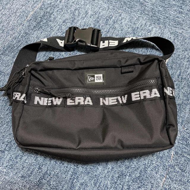 NEW ERA(ニューエラー)のニューエラースクエア ウエストバッグ メンズのバッグ(ボディーバッグ)の商品写真