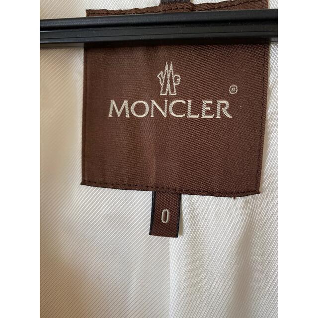 MONCLER(モンクレール)のモンクレール　トレンチコート　ベージュ　正規品 レディースのジャケット/アウター(トレンチコート)の商品写真