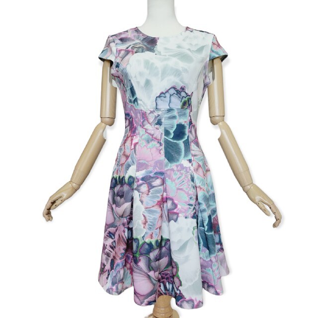 【極美品】TED BAKER MAH  SKATER DRESS