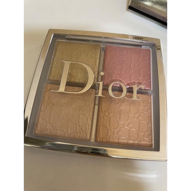 Dior(ディオール)のDior ディオール バックステージ フェイス グロウ パレット コスメ/美容のベースメイク/化粧品(フェイスカラー)の商品写真