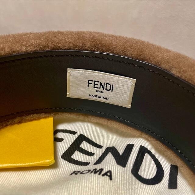 【これからの季節に】FENDI   フェンディ　ファー　カチューシャ 2