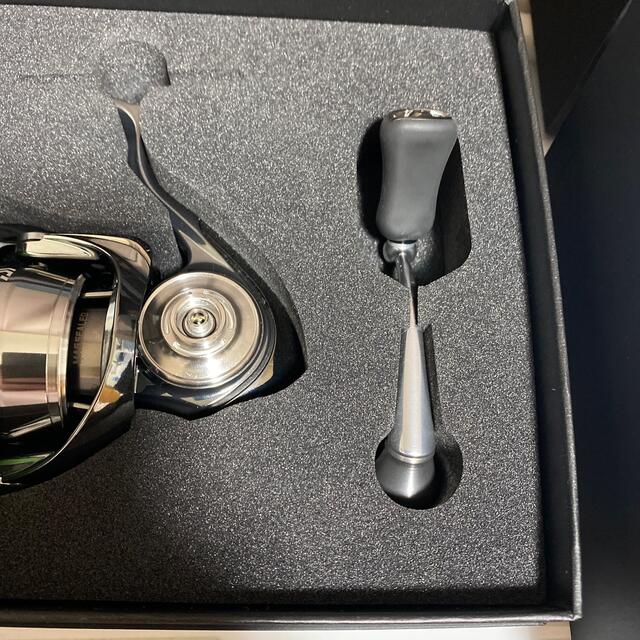 ダイワ22イグジストLT2500S-H 新品2 ダイワ22イグジストLT2500S-H 新品2