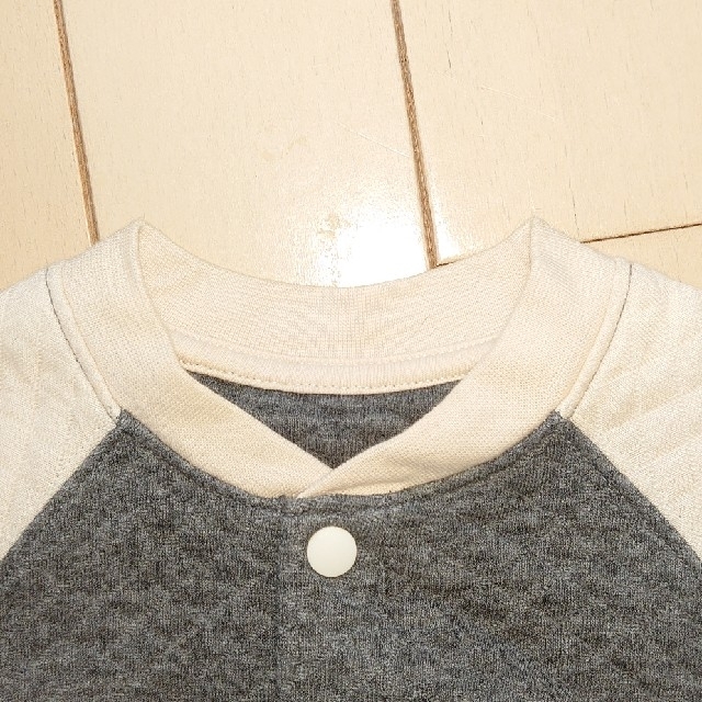 UNIQLO(ユニクロ)のUNIQLO キルトカバーオール 60cm キッズ/ベビー/マタニティのベビー服(~85cm)(カバーオール)の商品写真