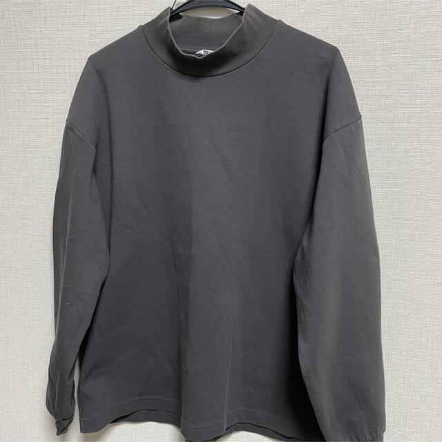 UNIQLO(ユニクロ)のUNIQLO ユニクロ モックネックプルオーバー メンズのトップス(Tシャツ/カットソー(七分/長袖))の商品写真